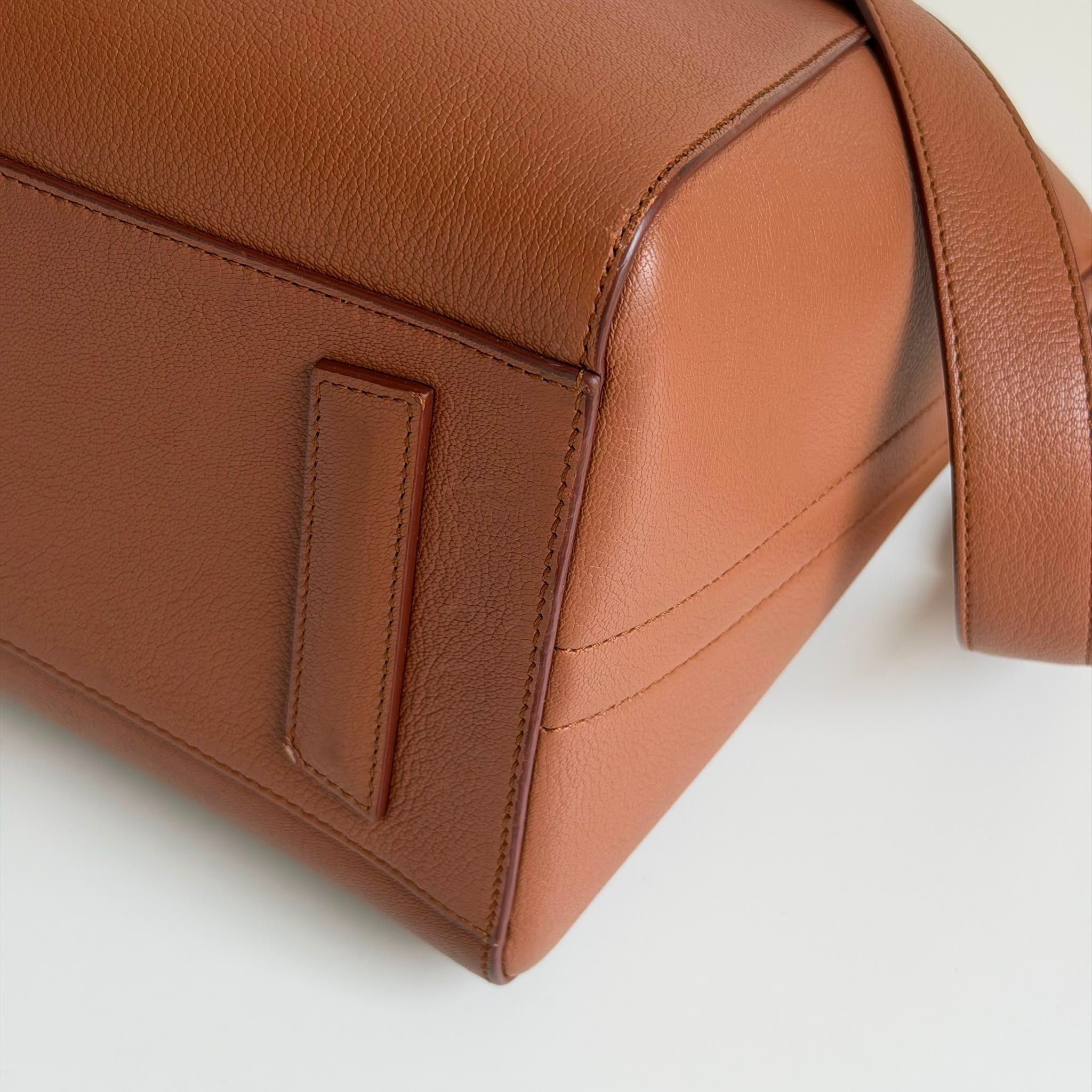 Givenchy Antigona