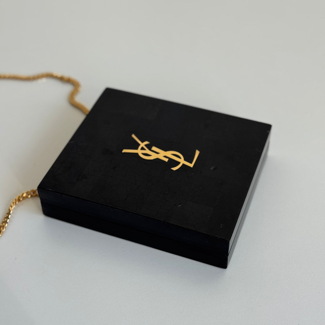Saint Laurent Minaudiere