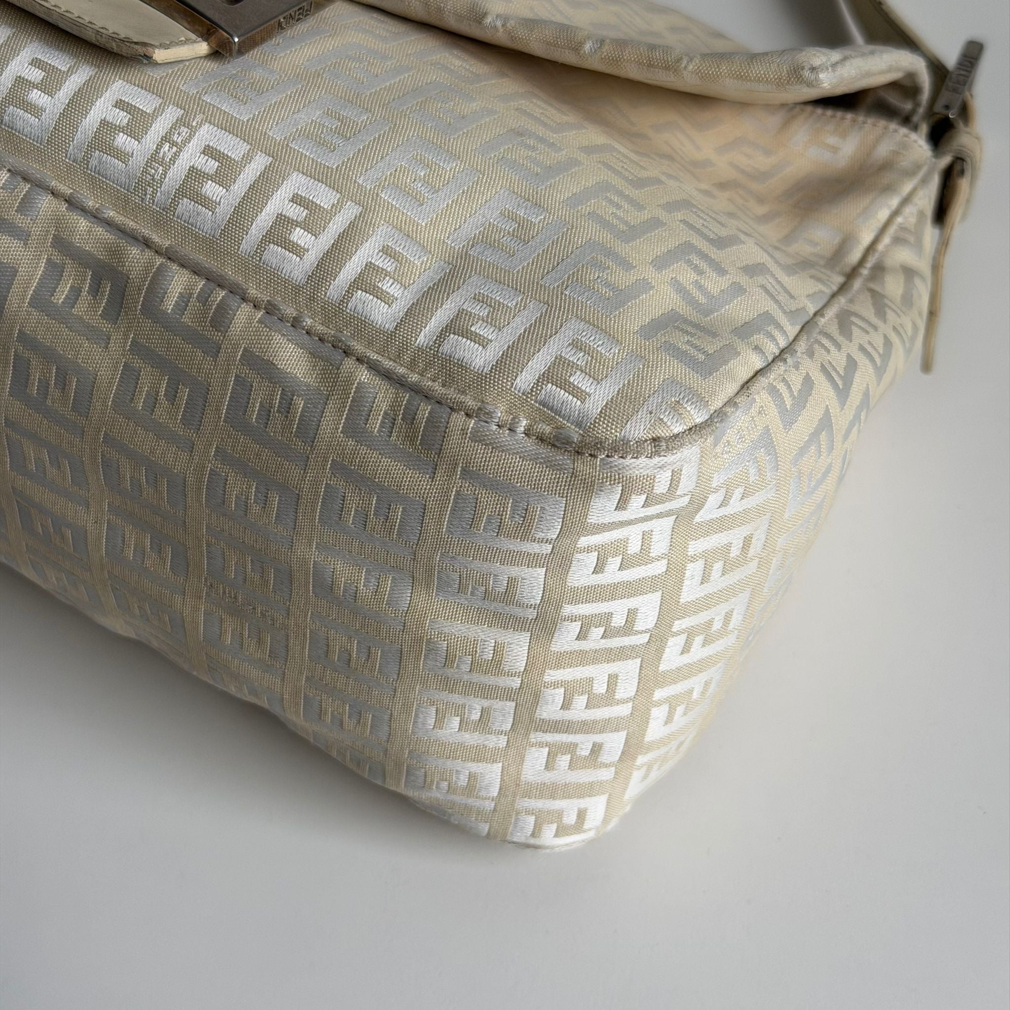 Fendi Baguette
