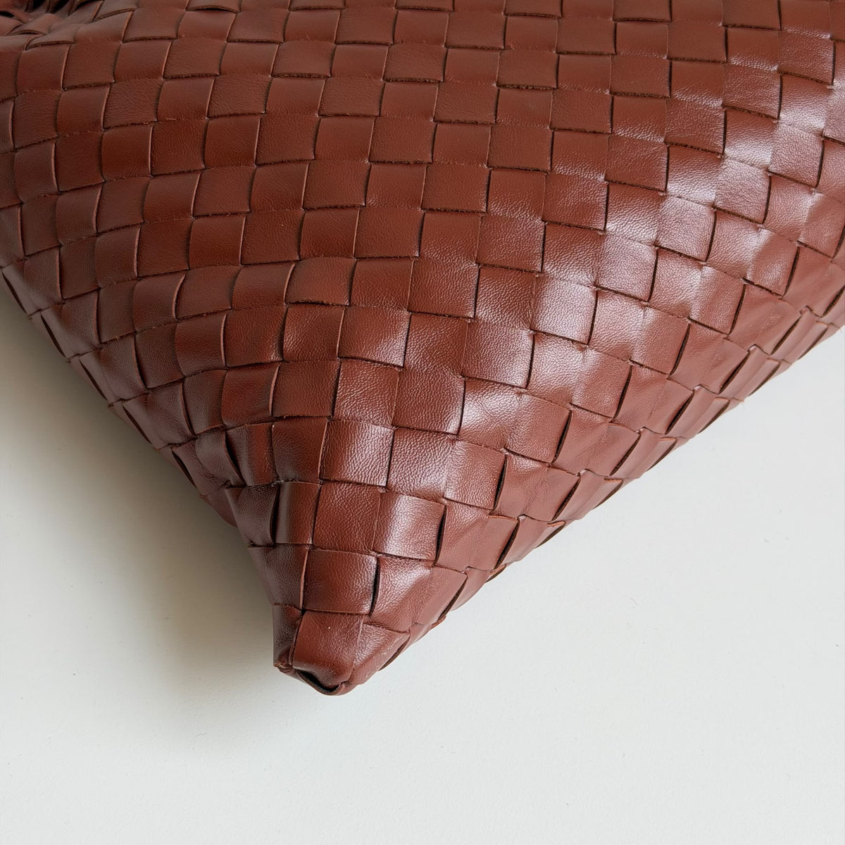 Bottega Veneta Hop