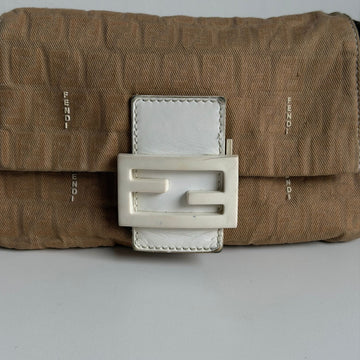 Fendi baguette
