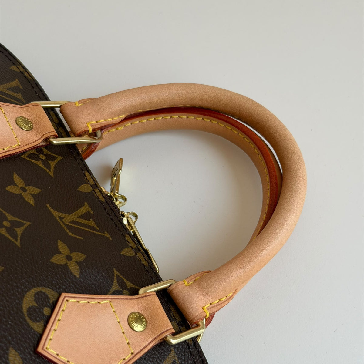 Louis Vuitton Alma