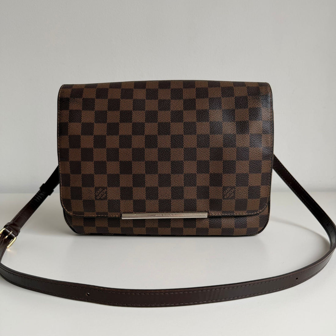 Louis Vuitton Hoxton