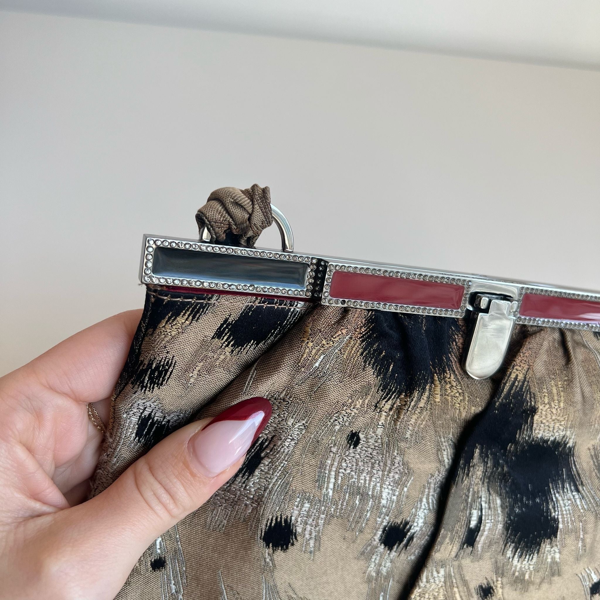 Valentino pochette