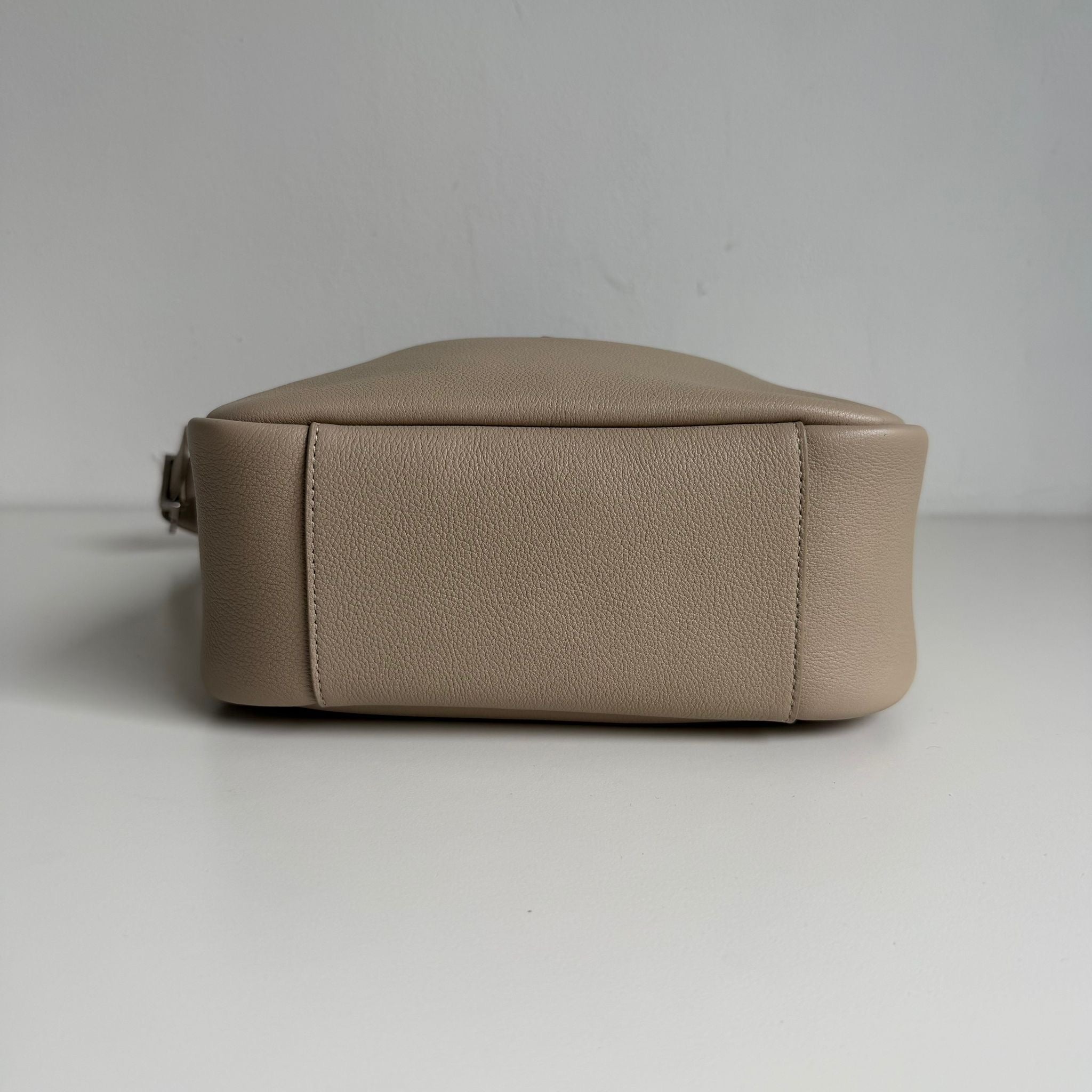 Saint Laurent Le 5 À 7