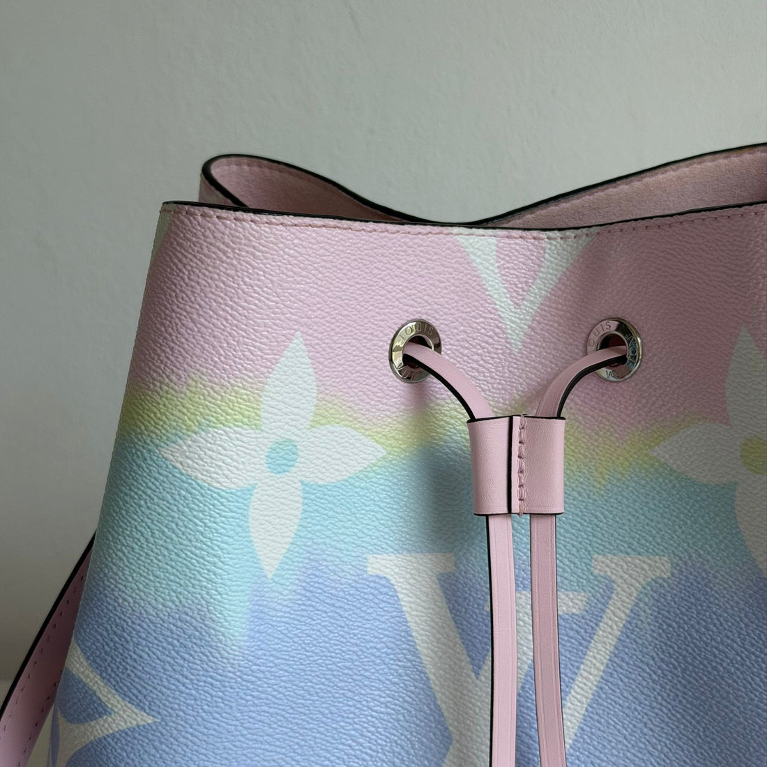 Louis Vuitton NeoNoe