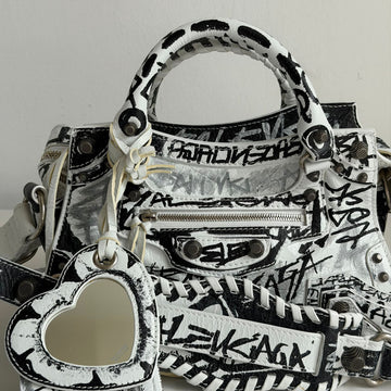 Balenciaga Neo Cagole