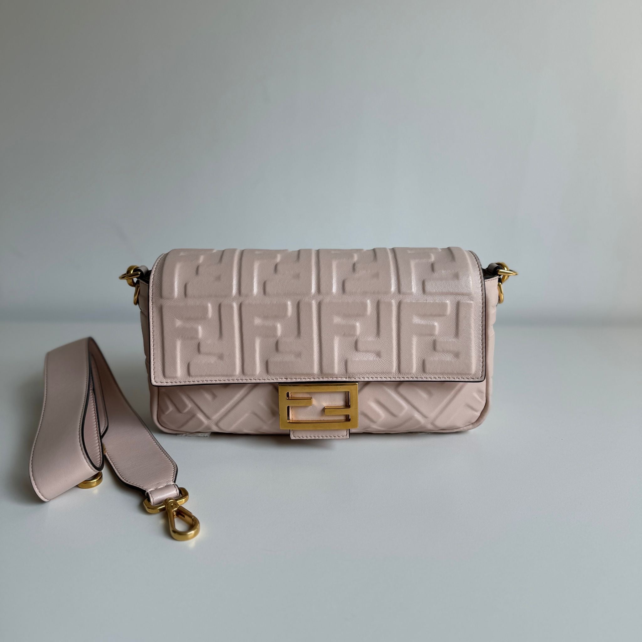 Fendi Baguette