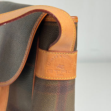 Etro Messenger