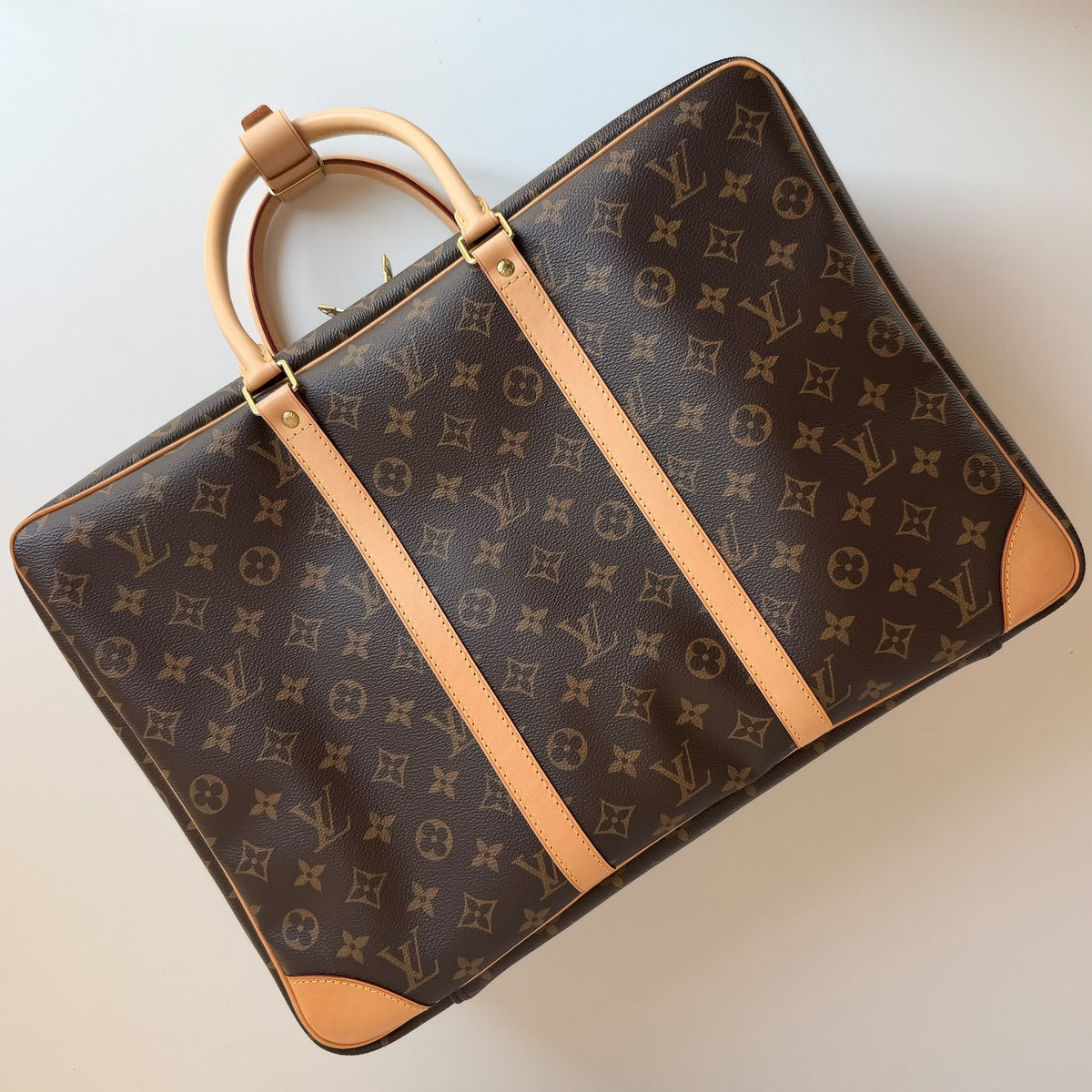 Louis Vuitton Sirius