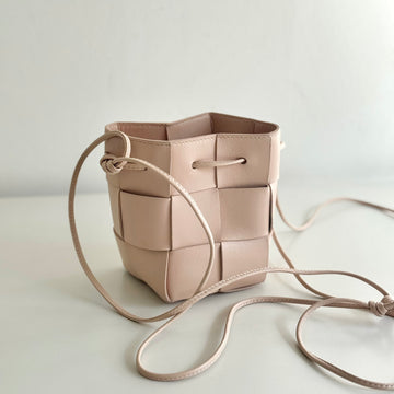 Bottega Veneta Bucket