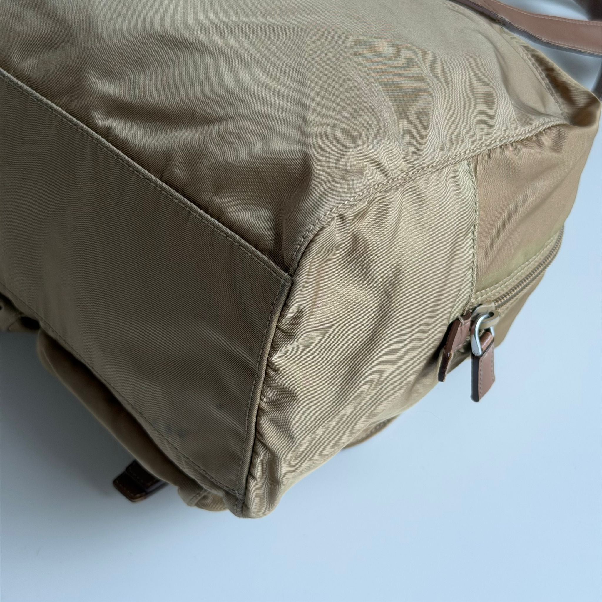 Prada Cargo
