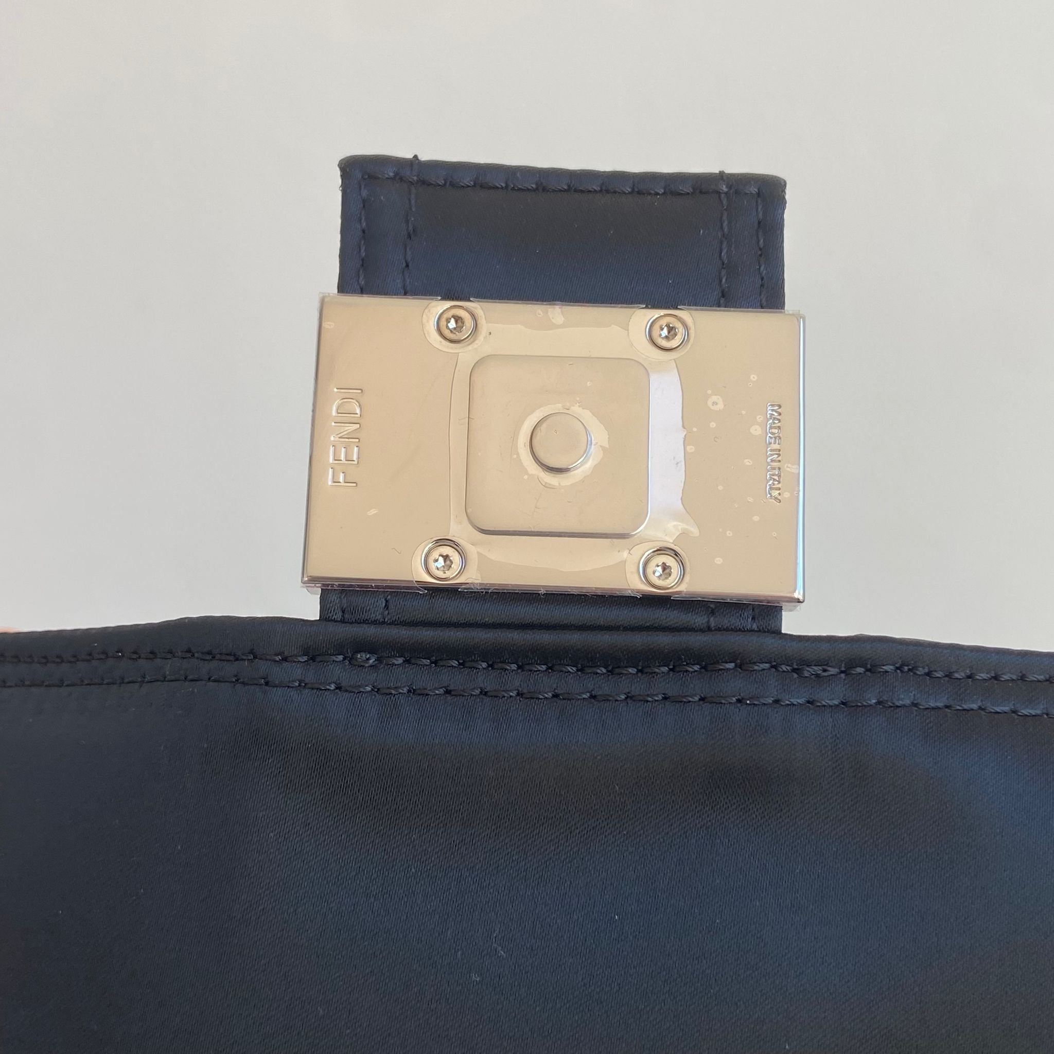 Fendi Baguette