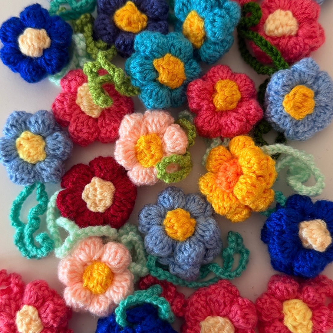 3 Flowers Charms