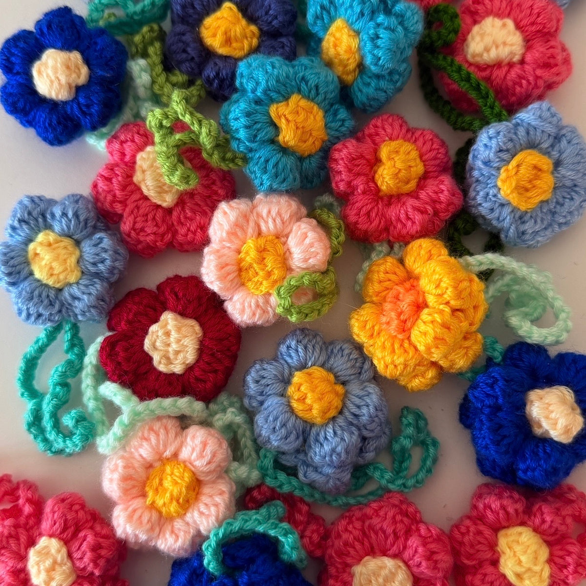 3 Flowers Charms