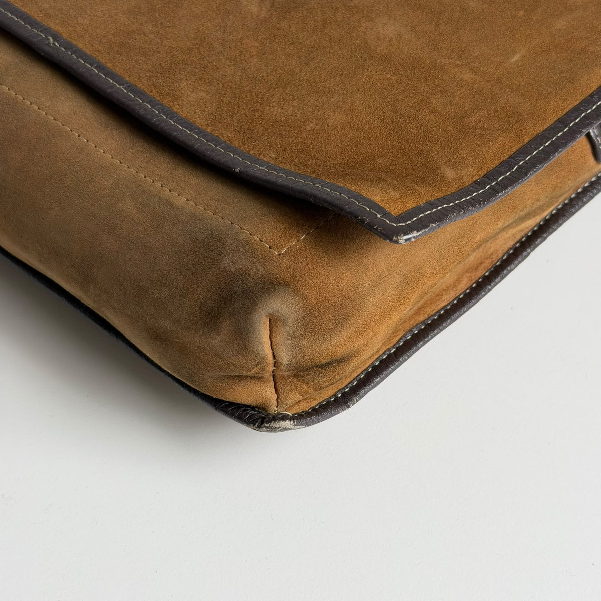 Loewe Anagram