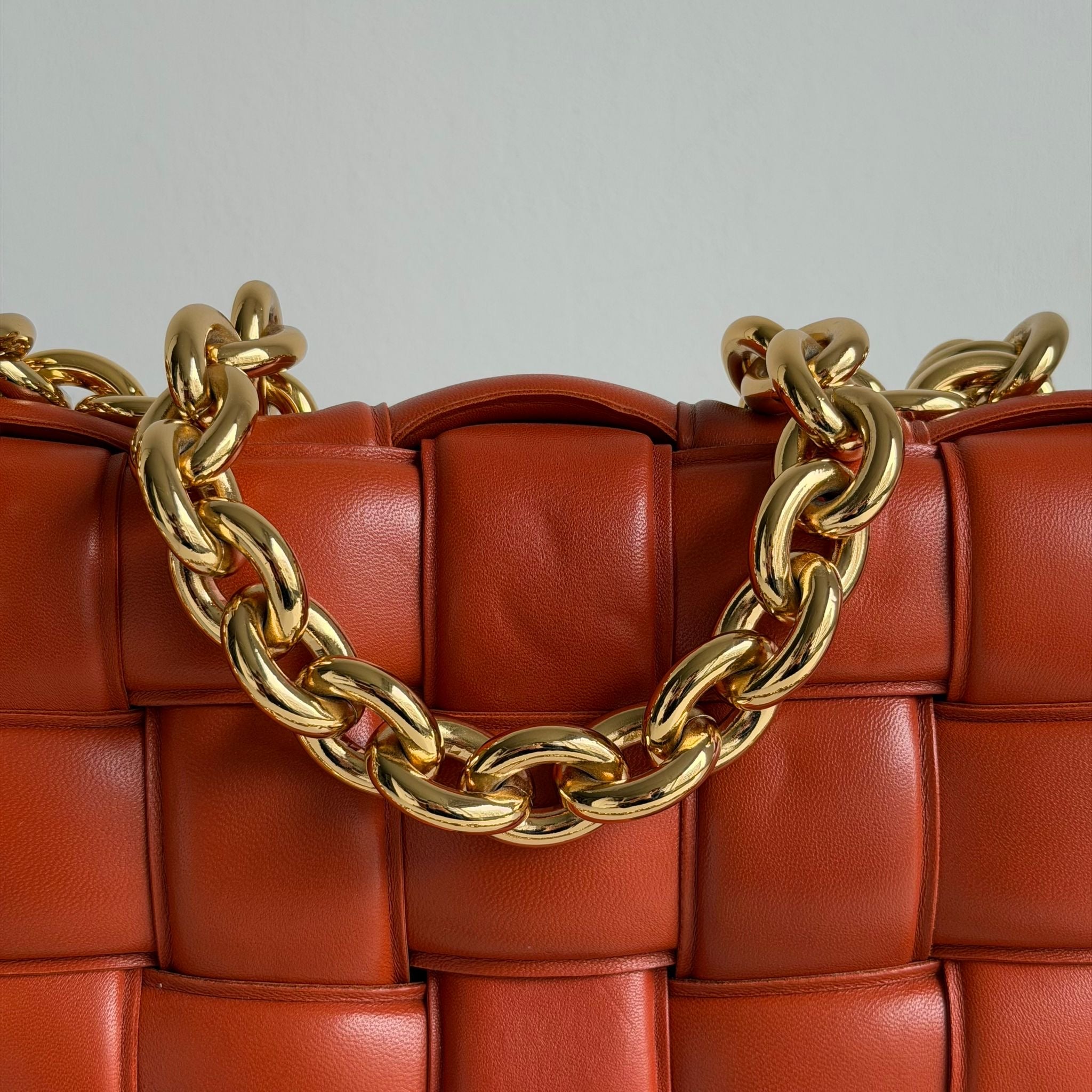 Bottega Veneta Chain Cassette