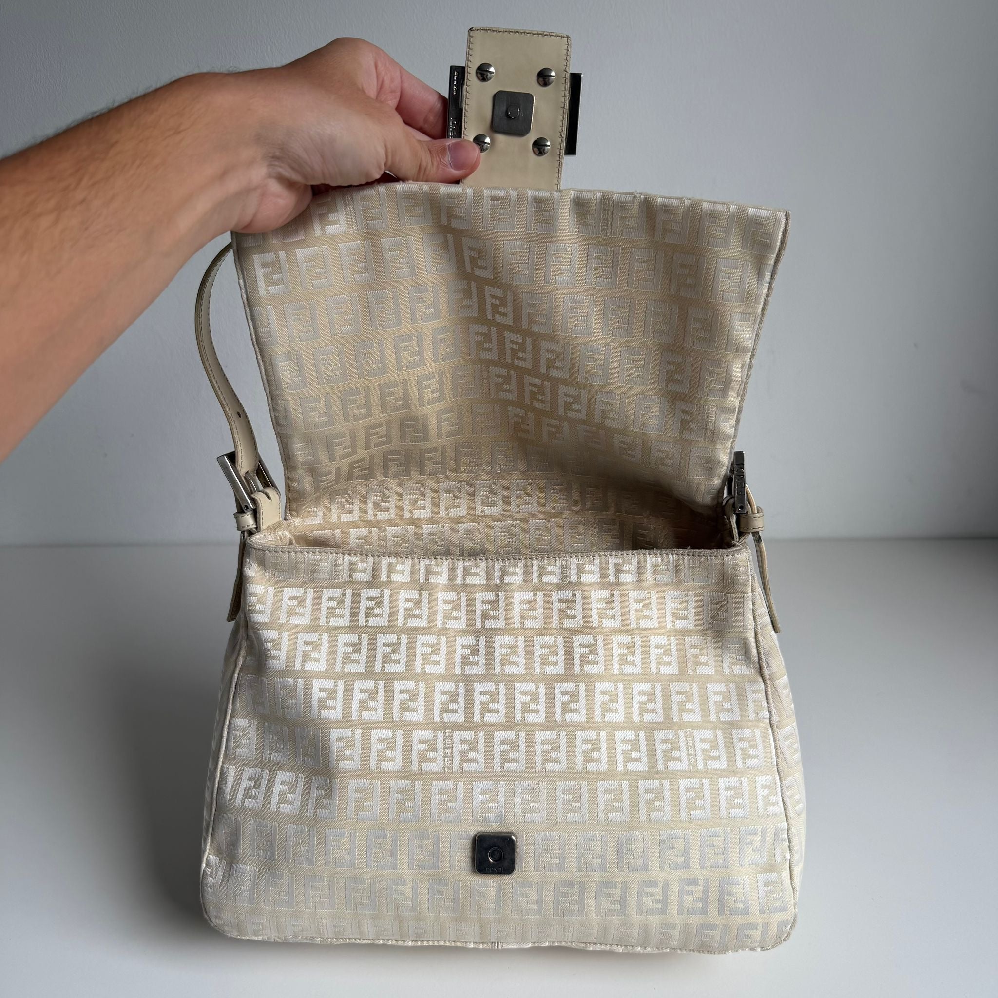Fendi Baguette