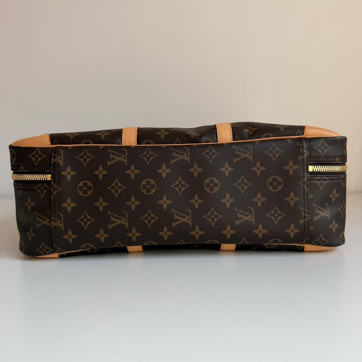 Louis Vuitton Sirius