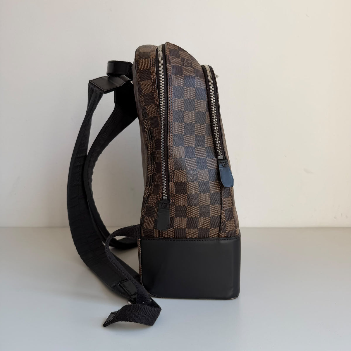 Louis Vuitton Jake