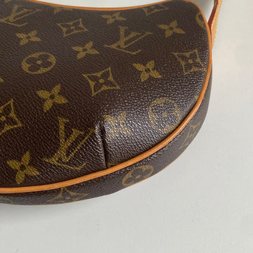 Louis Vuitton Croissant
