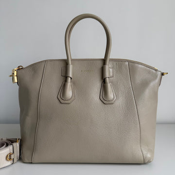 Givenchy Antigona