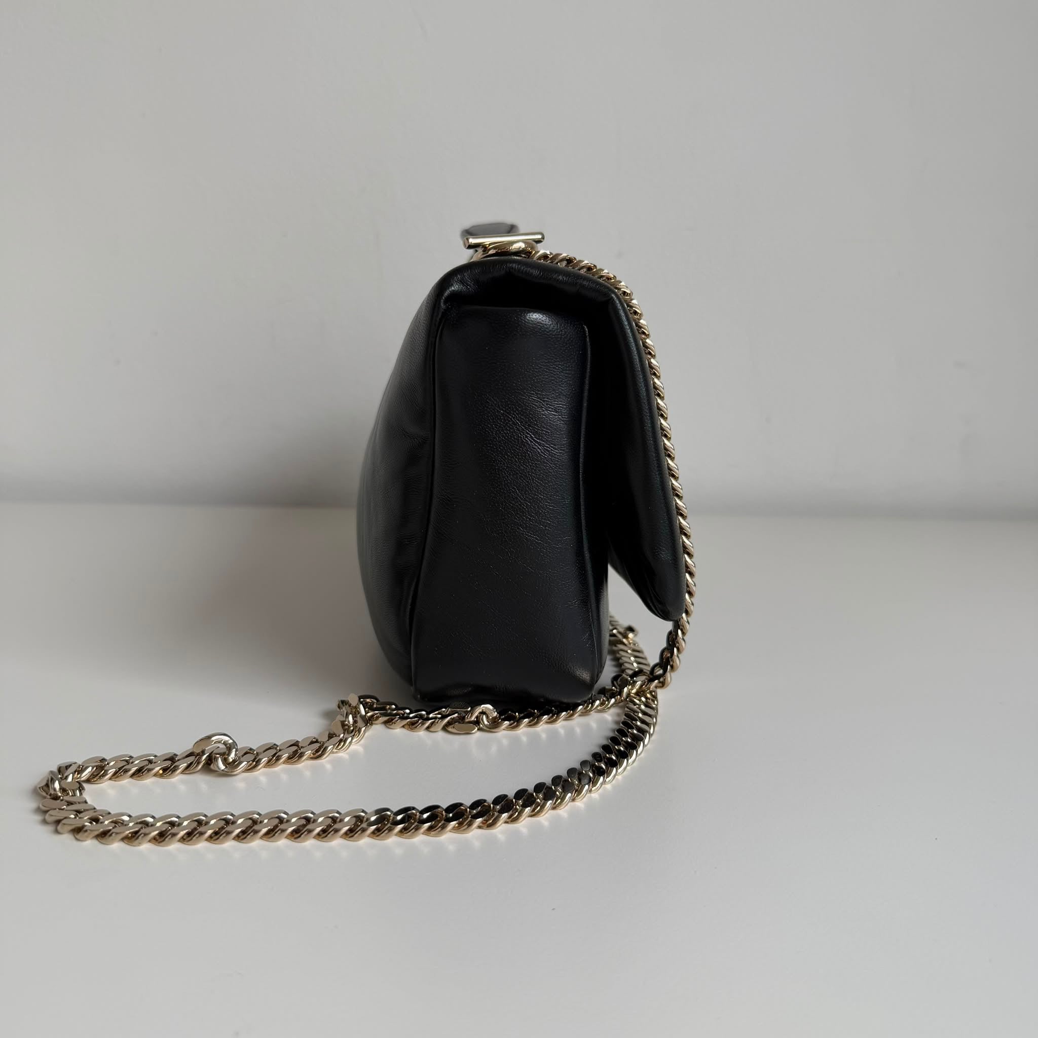 Gucci GG Milano