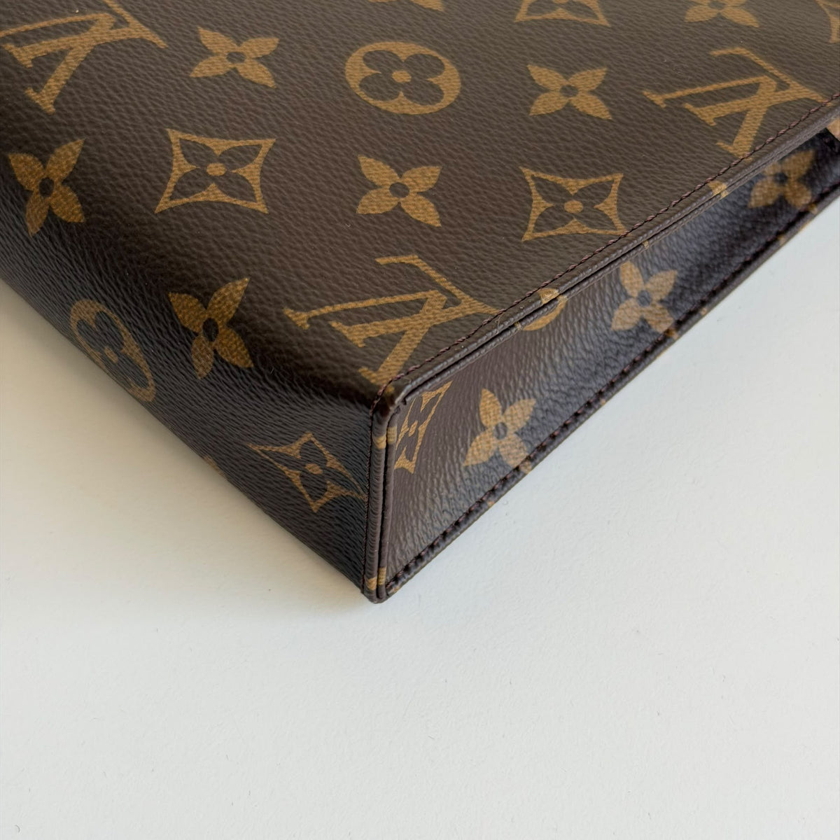 Louis Vuitton Toilette