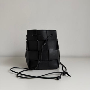 Bottega Veneta Bucket