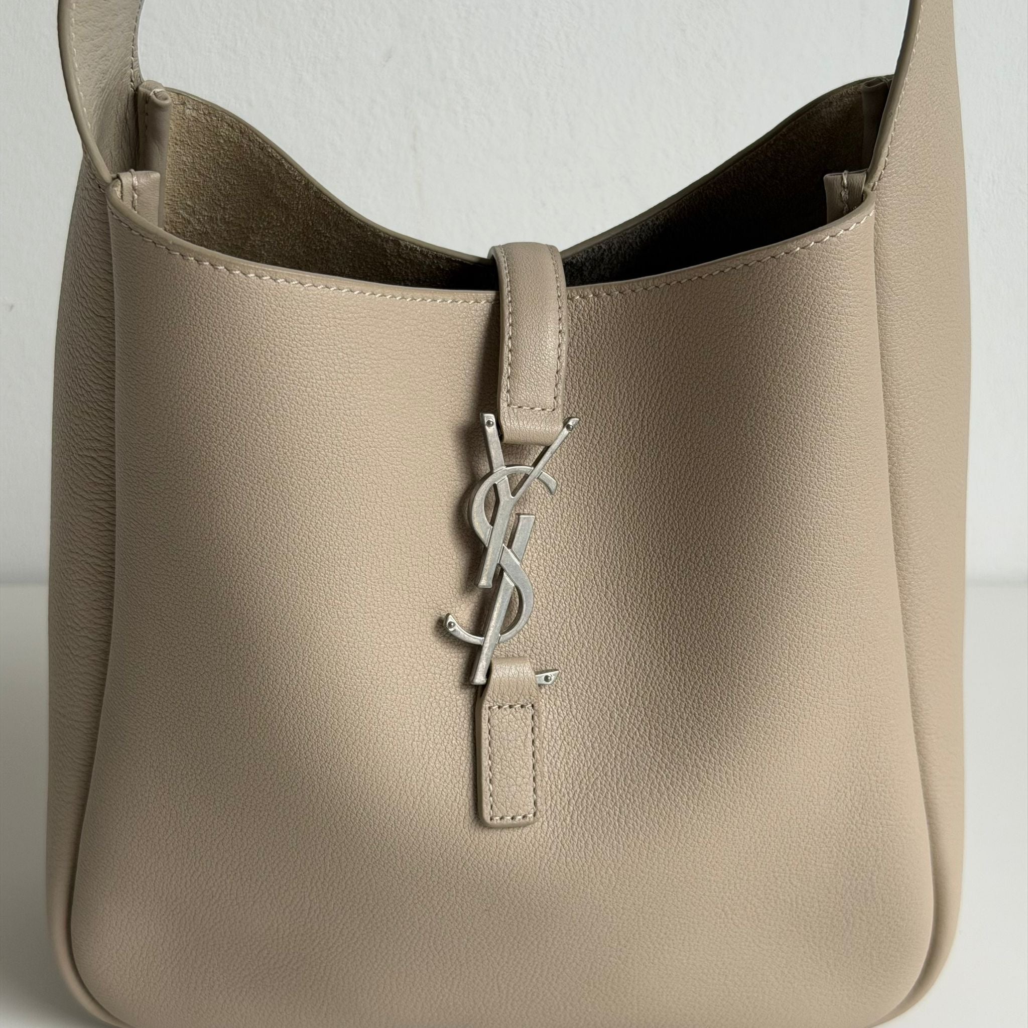 Saint Laurent Le 5 À 7
