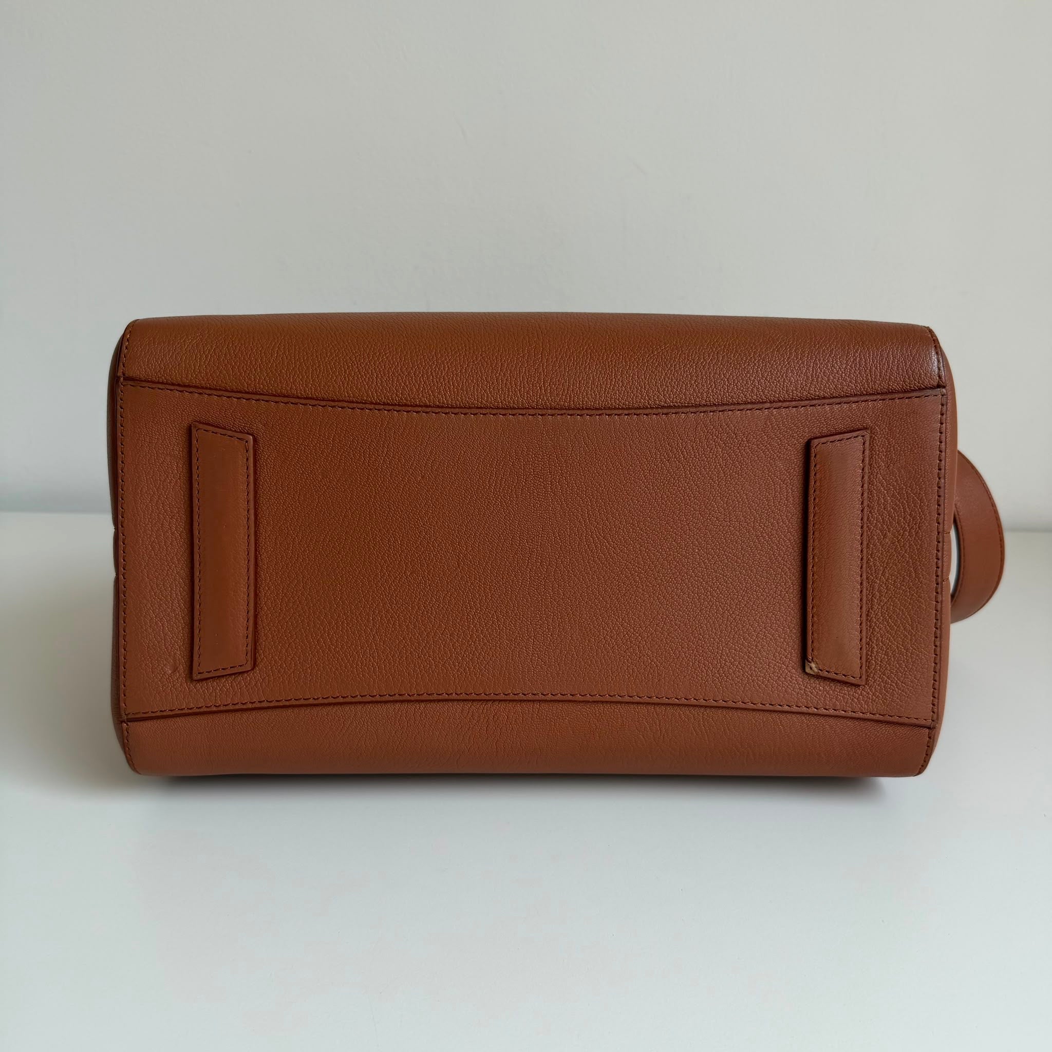 Givenchy Antigona