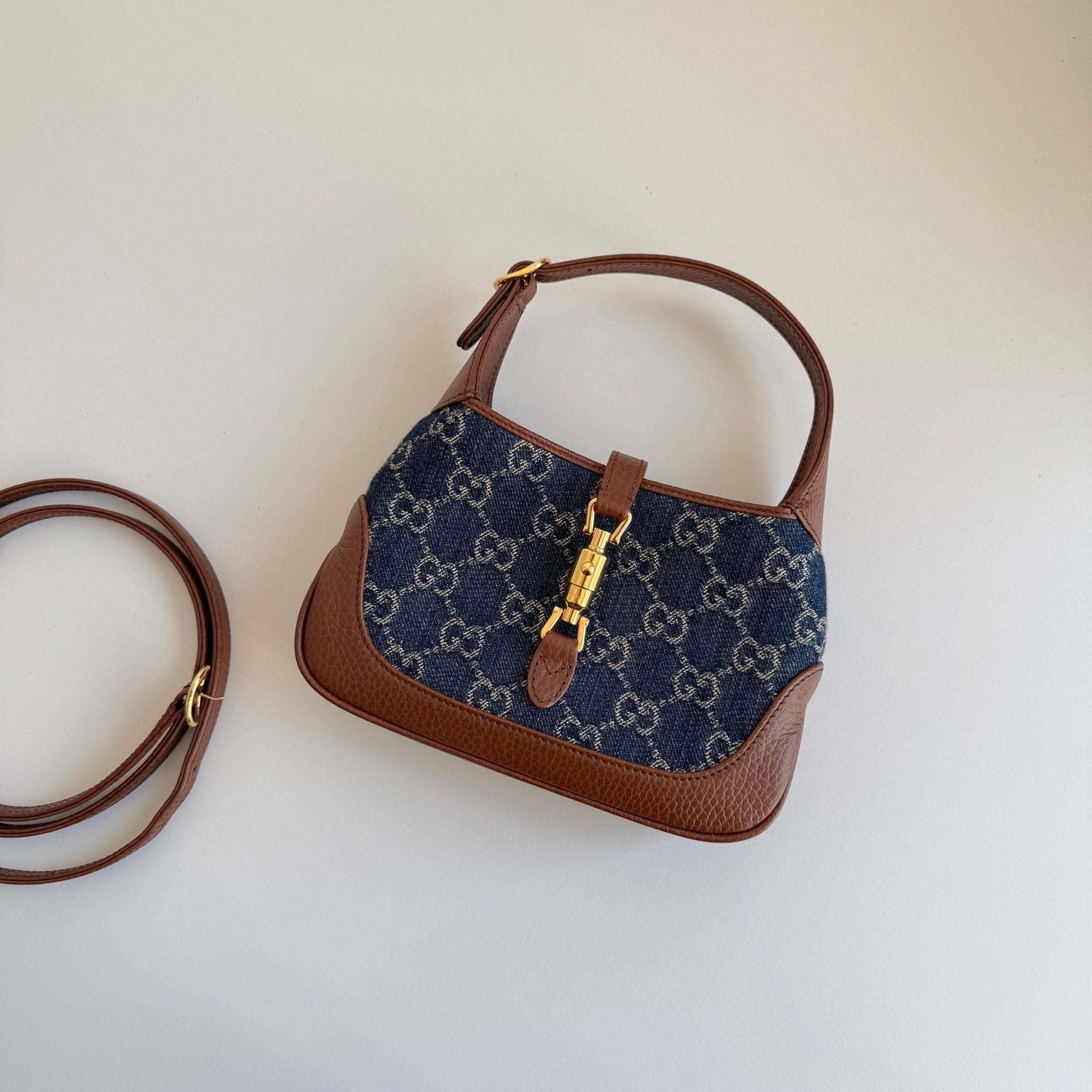Gucci Jackie