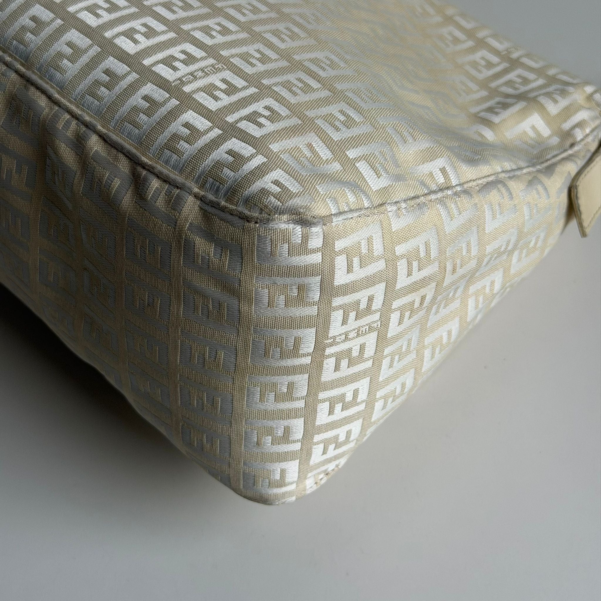 Fendi Baguette