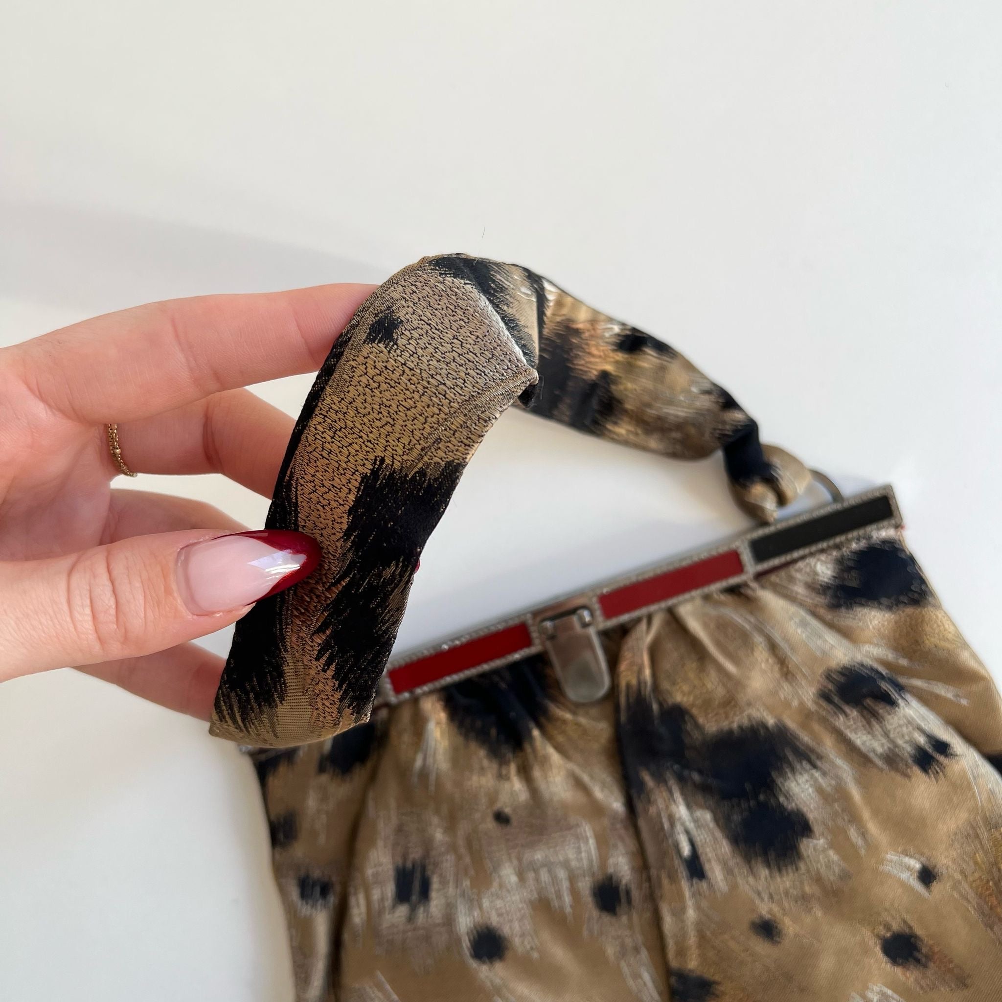 Valentino pochette