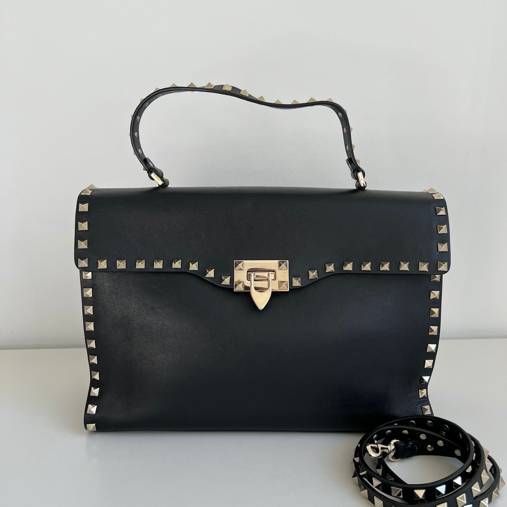 Valentino Rockstud