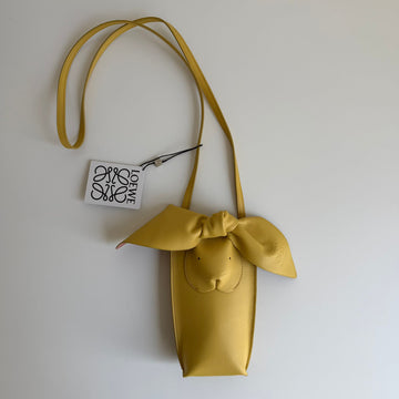 Loewe Portacellulare