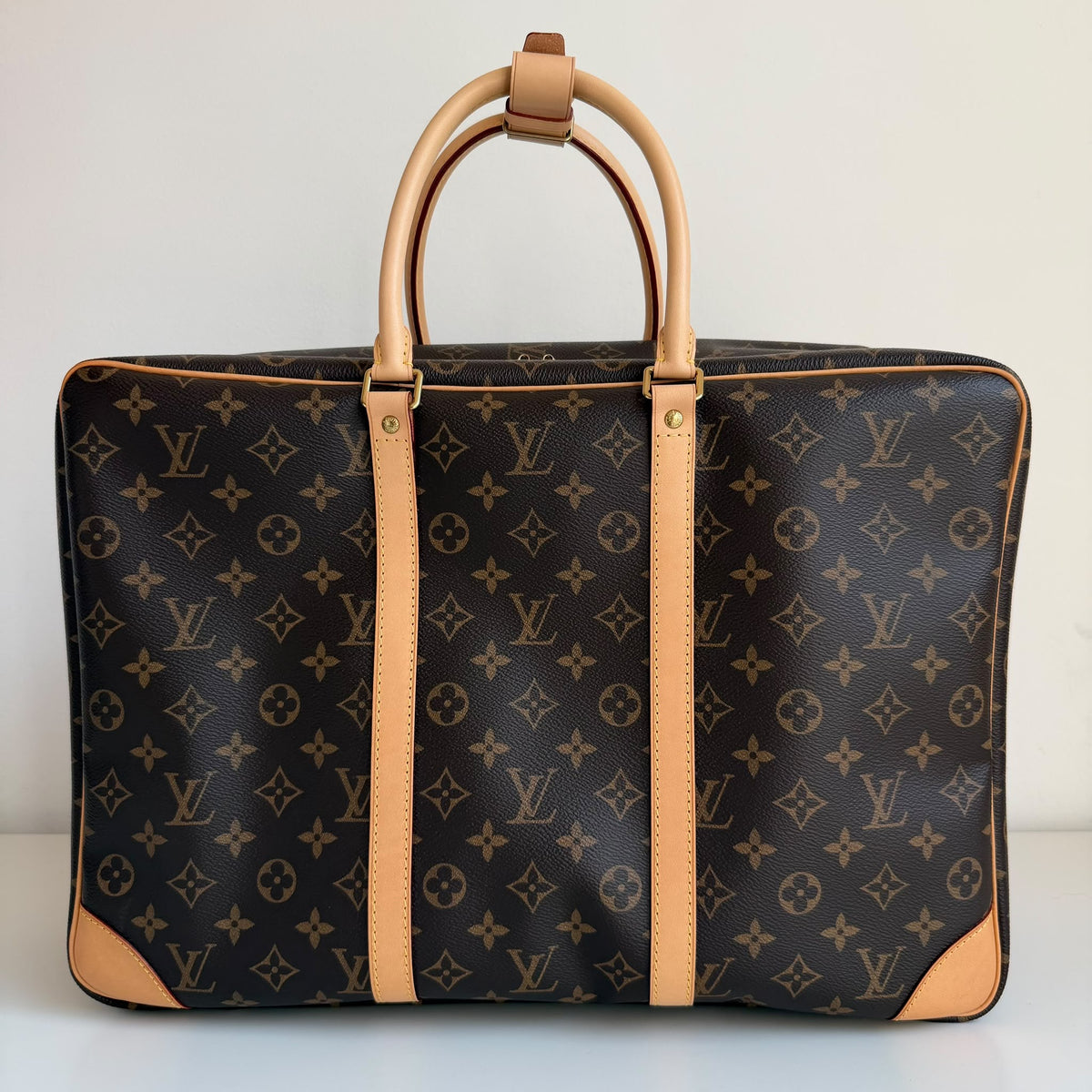 Louis Vuitton Sirius