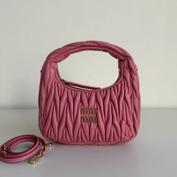Miu Miu Wander