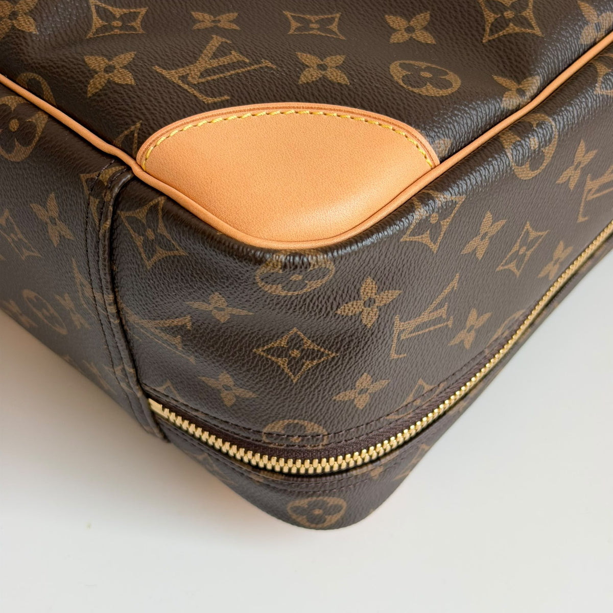 Louis Vuitton Sirius
