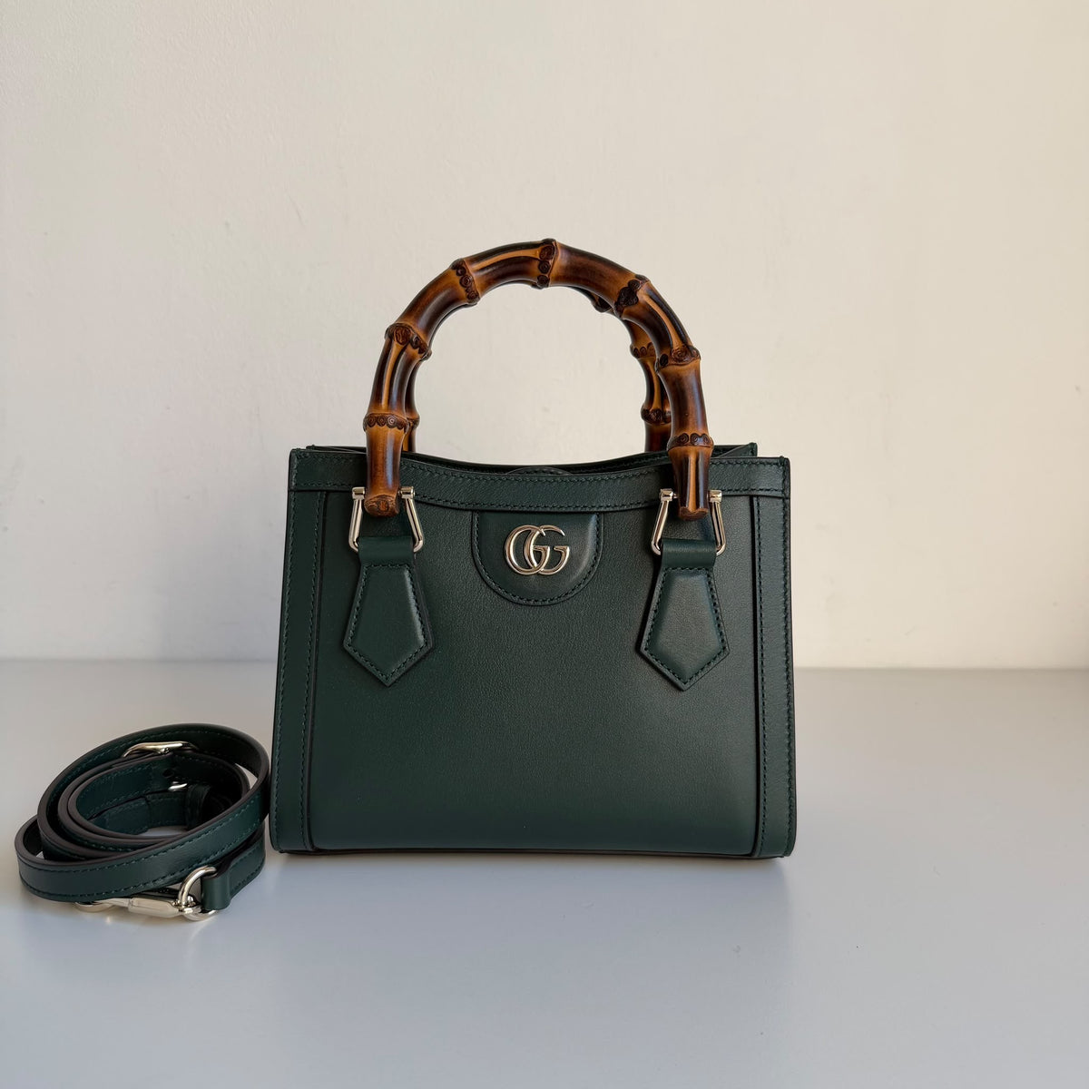 Gucci Diana