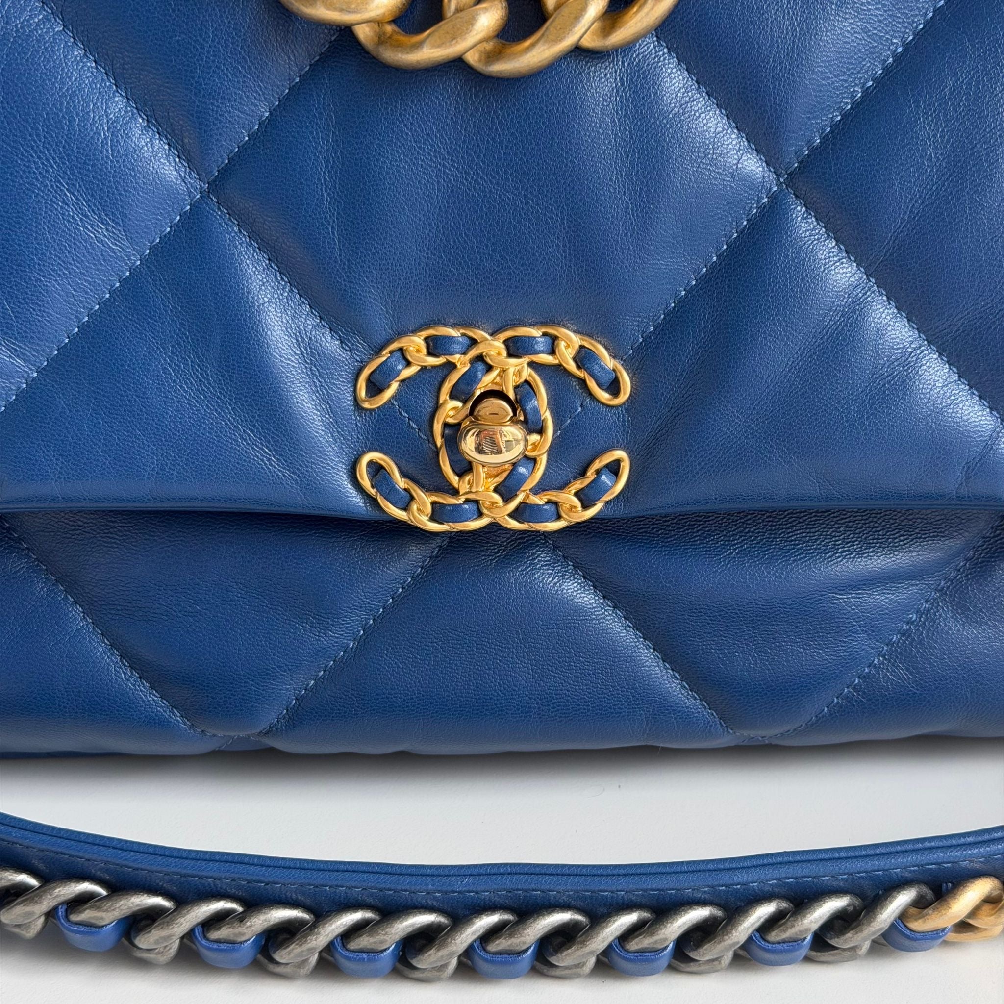 Chanel 19