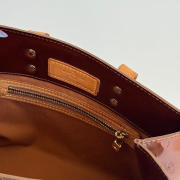 Louis Vuitton Reade