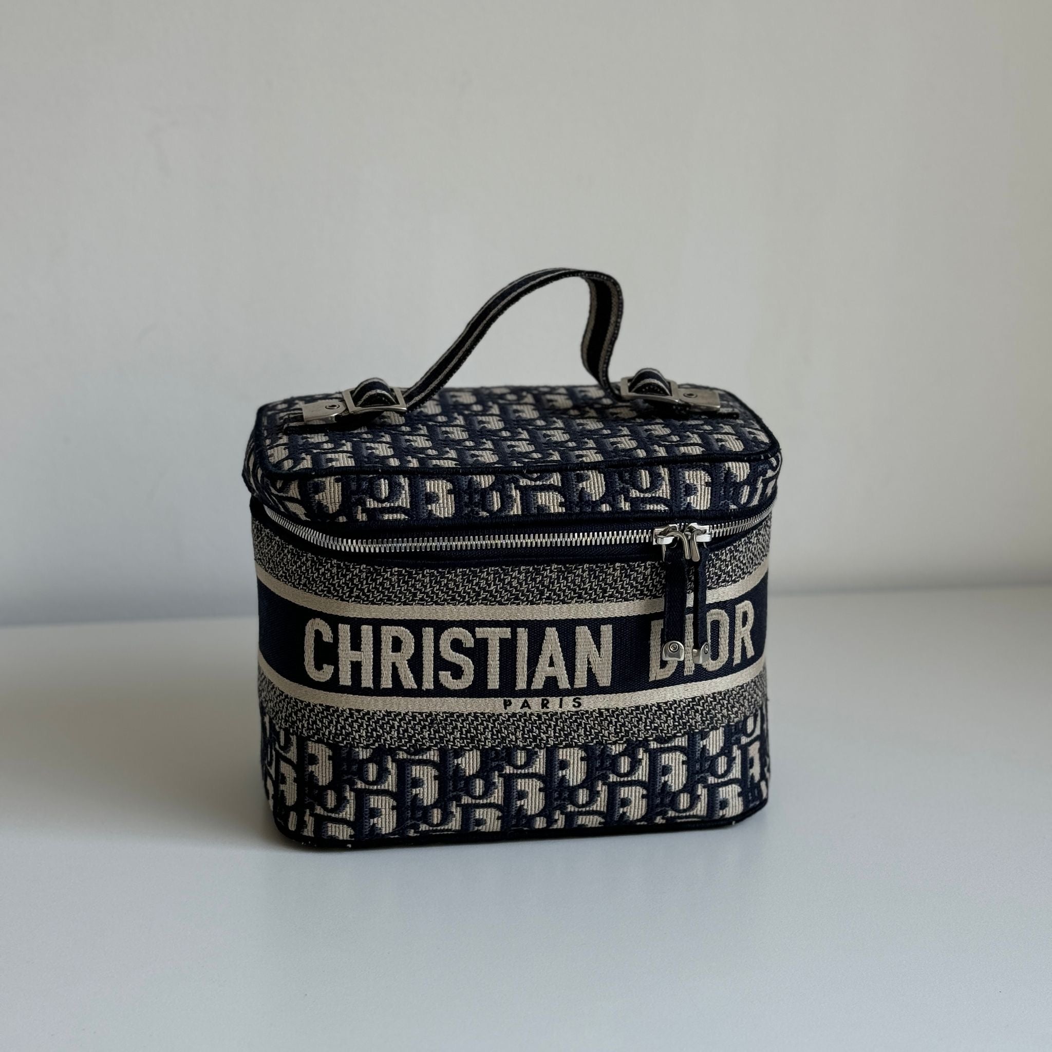 Dior Diortravel