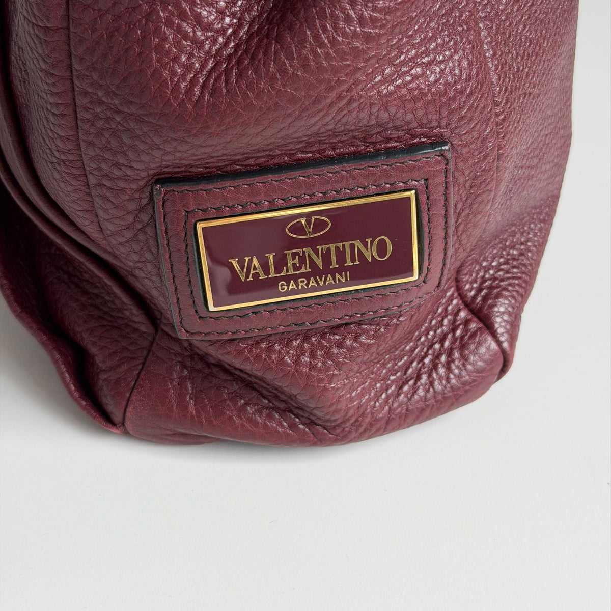 Valentino Bow