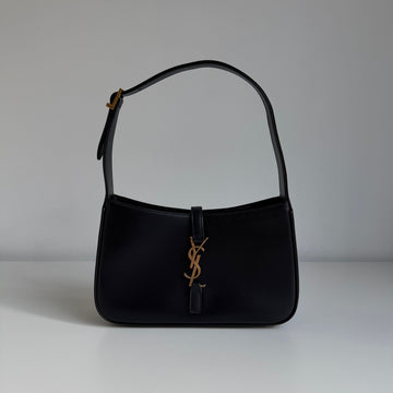 Saint Laurent Le 5 à 7
