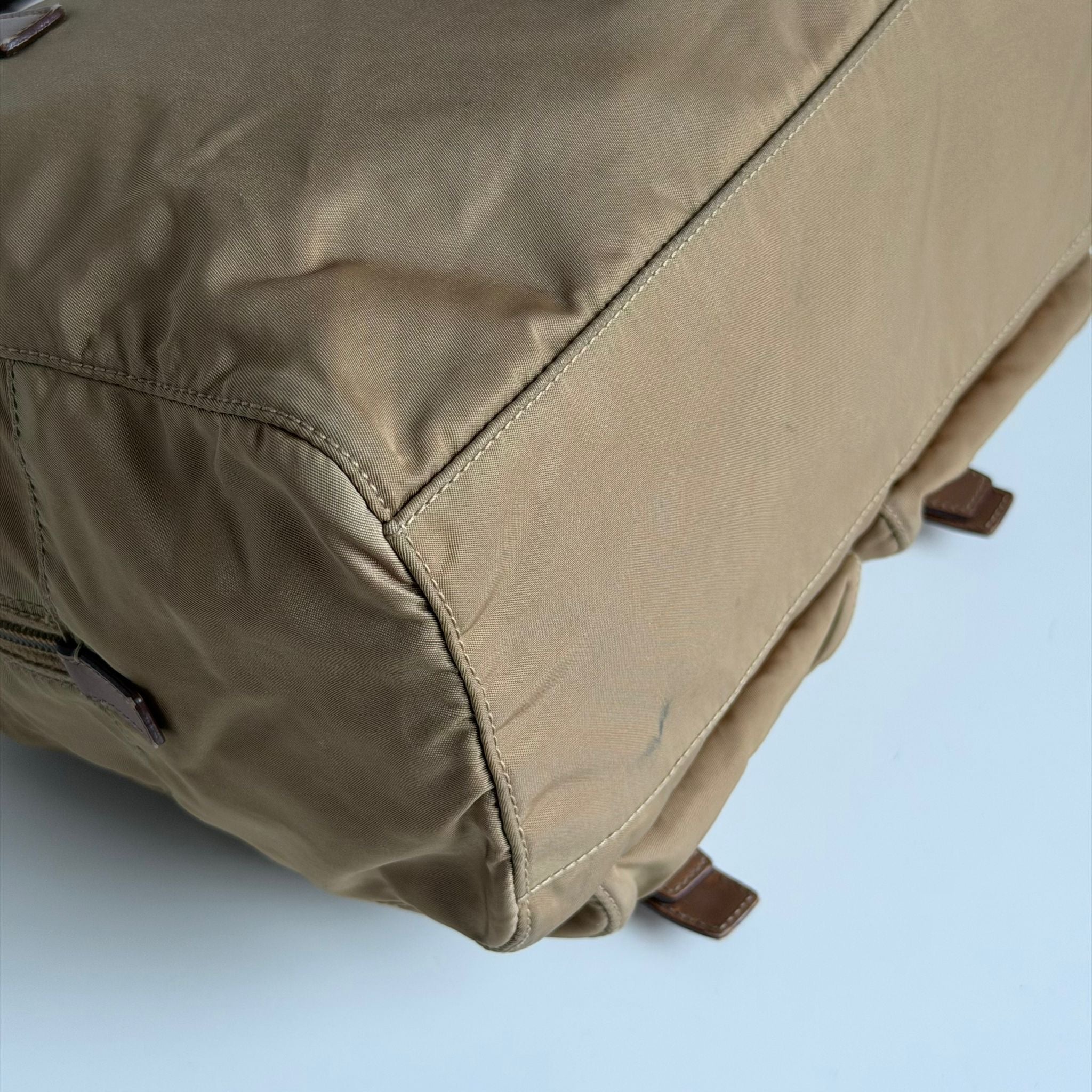 Prada Cargo