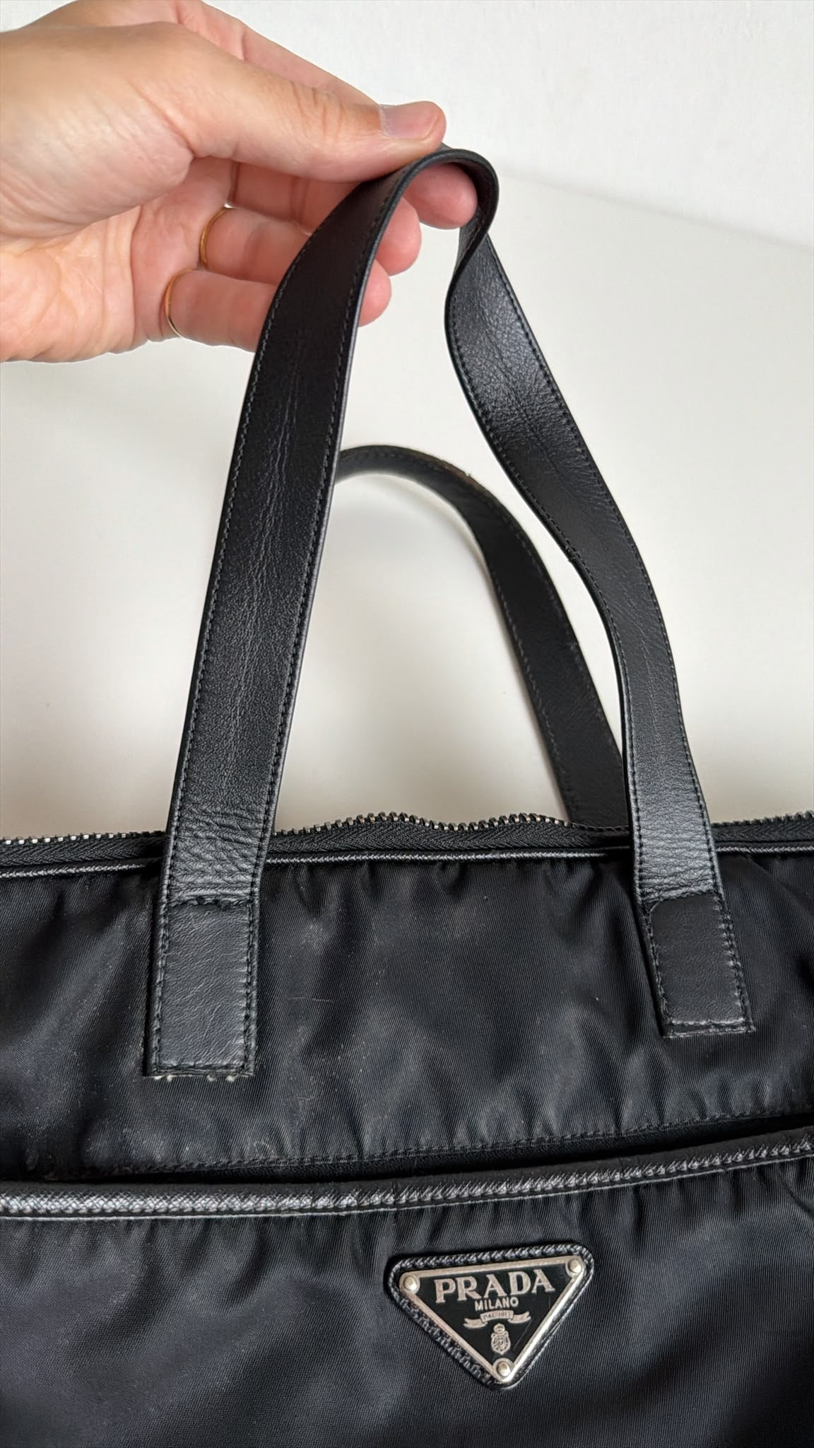 Prada Cartella
