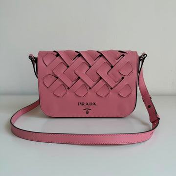 Prada Tress