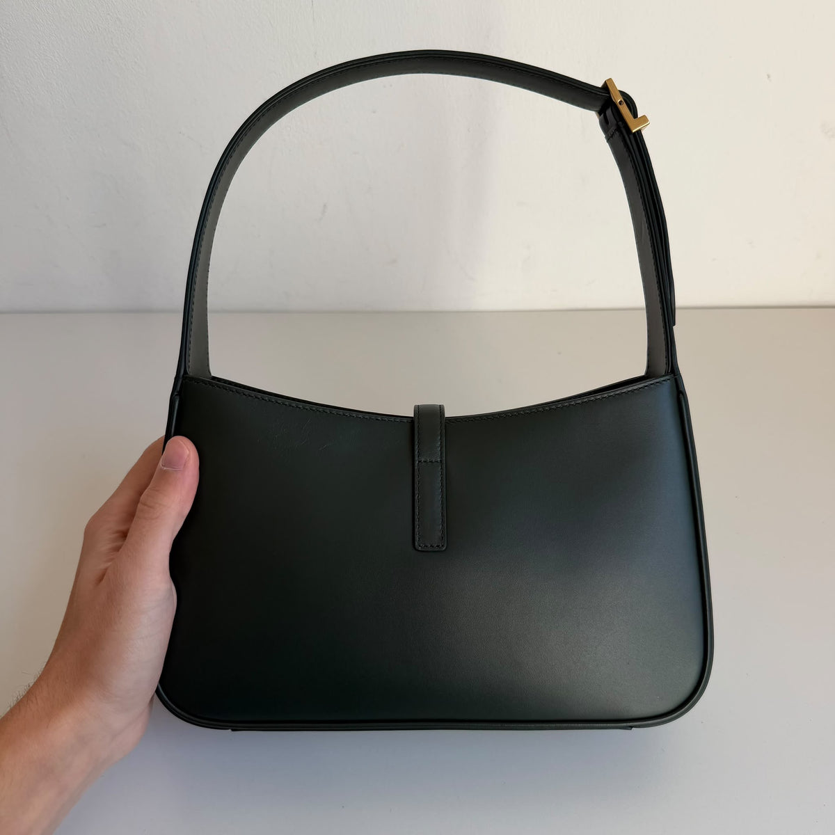 Saint Laurent Le 5 à 7
