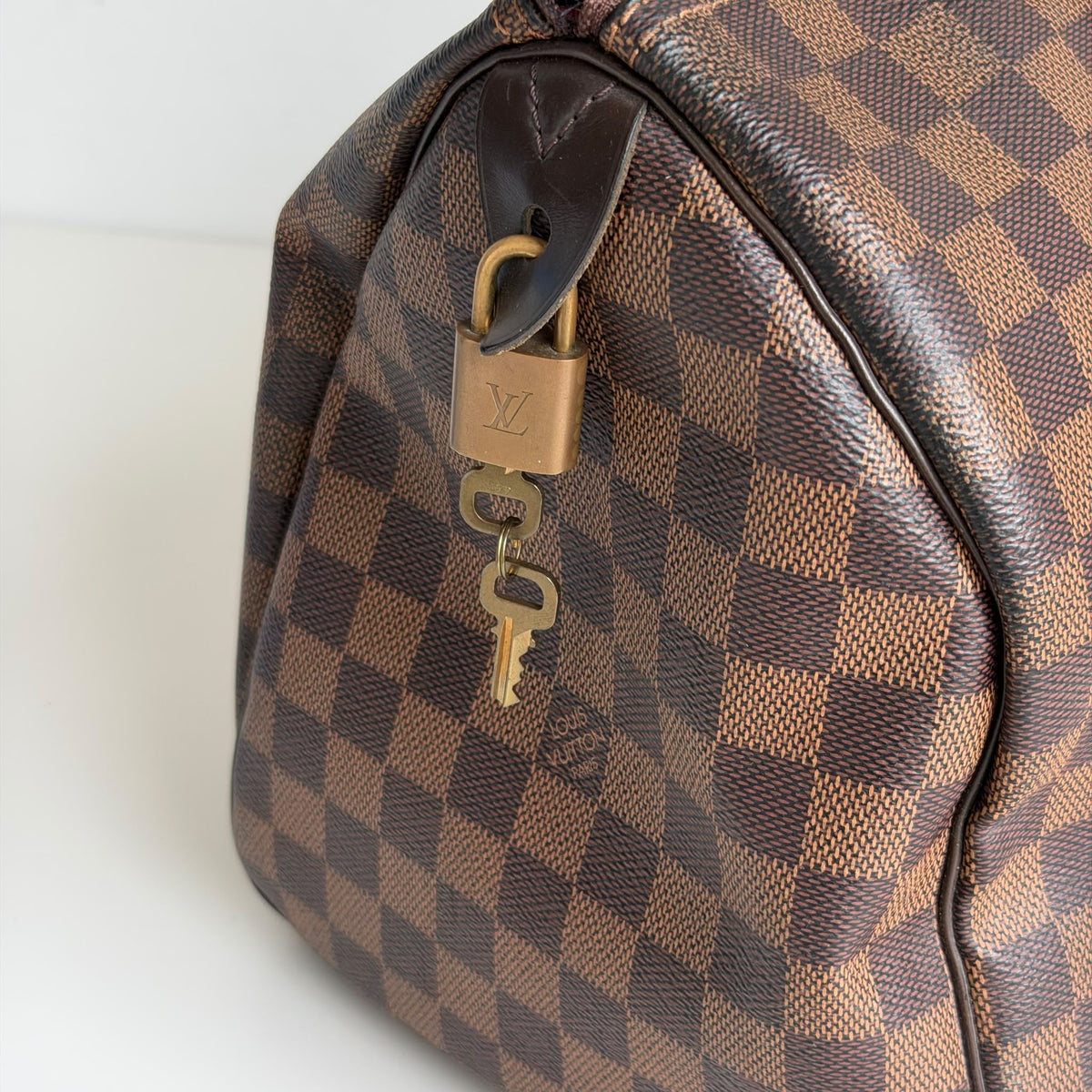 Louis Vuitton Speedy